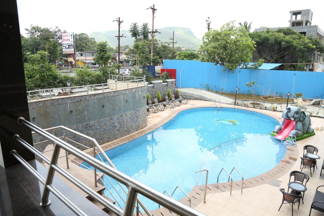 Vits Lonavala Hotel Exterior photo