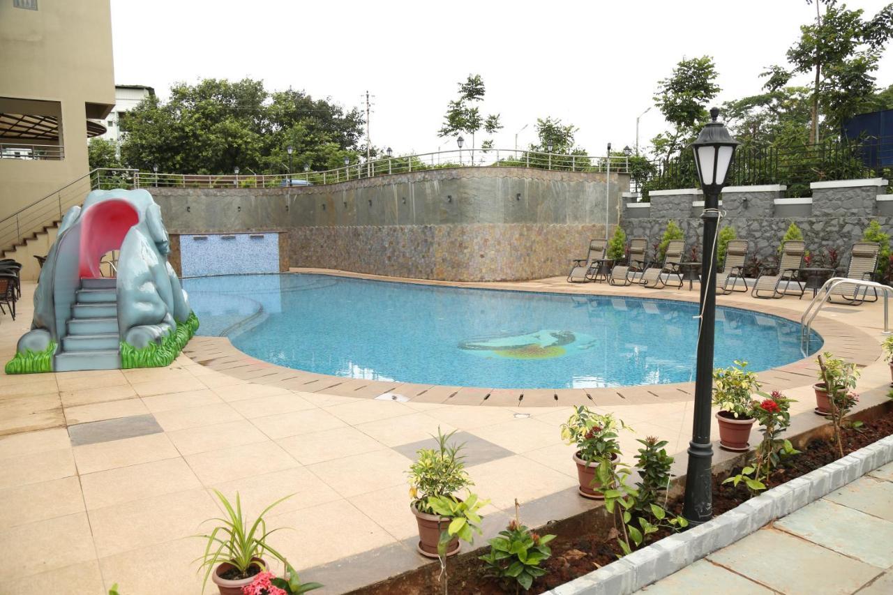 Vits Lonavala Hotel Exterior photo