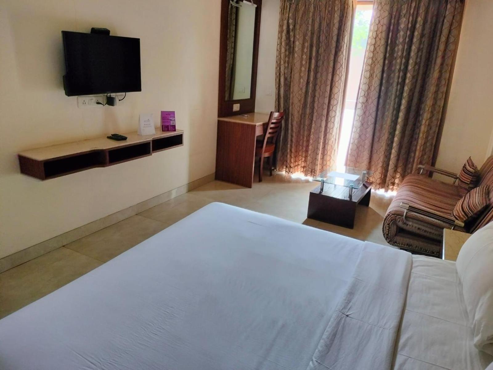 Vits Lonavala Hotel Exterior photo